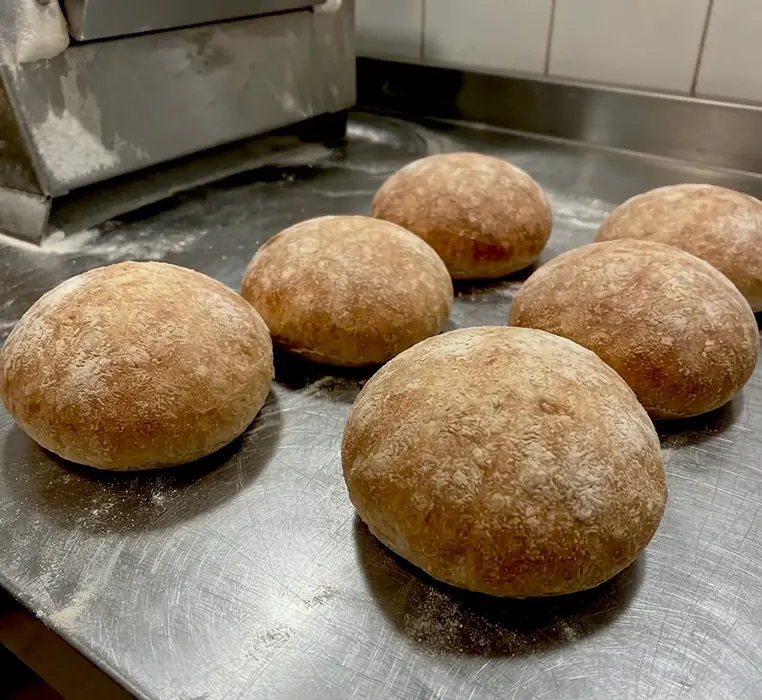 El nostre pa, de forn de llenya